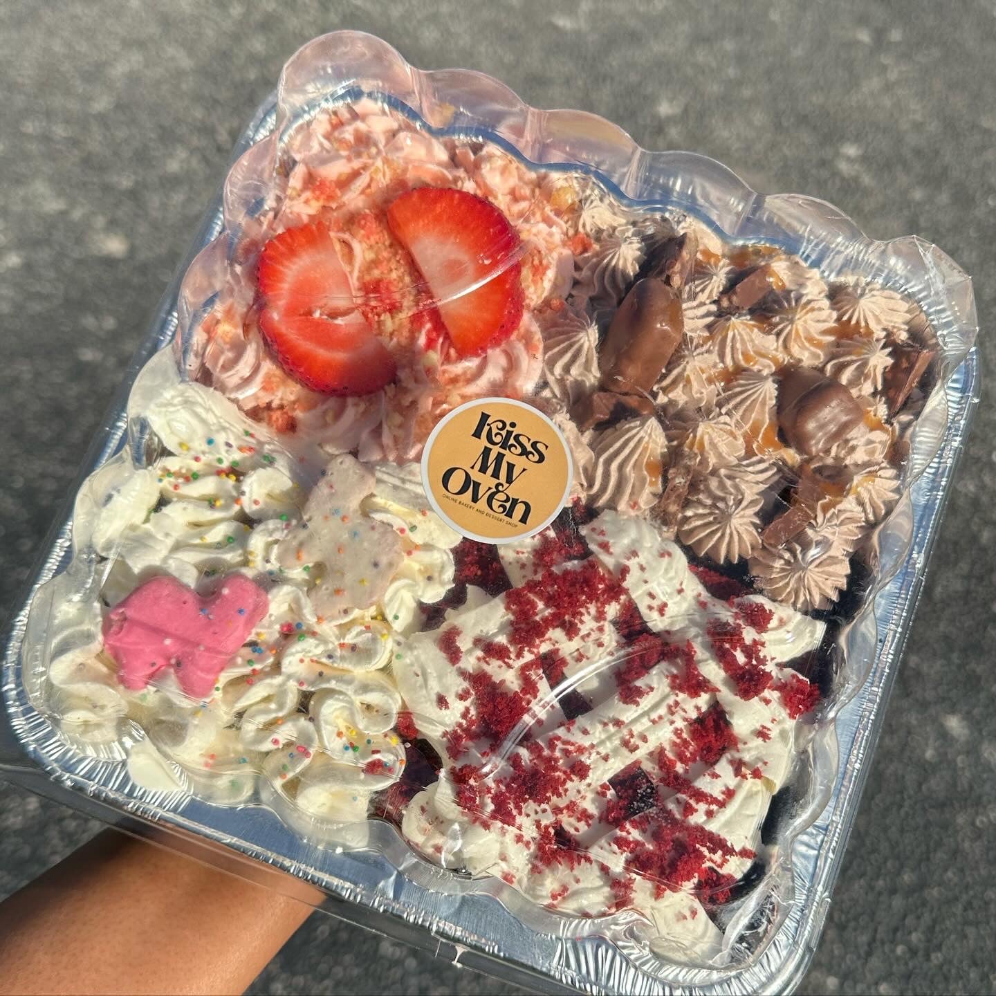 Sampler Cake Pan