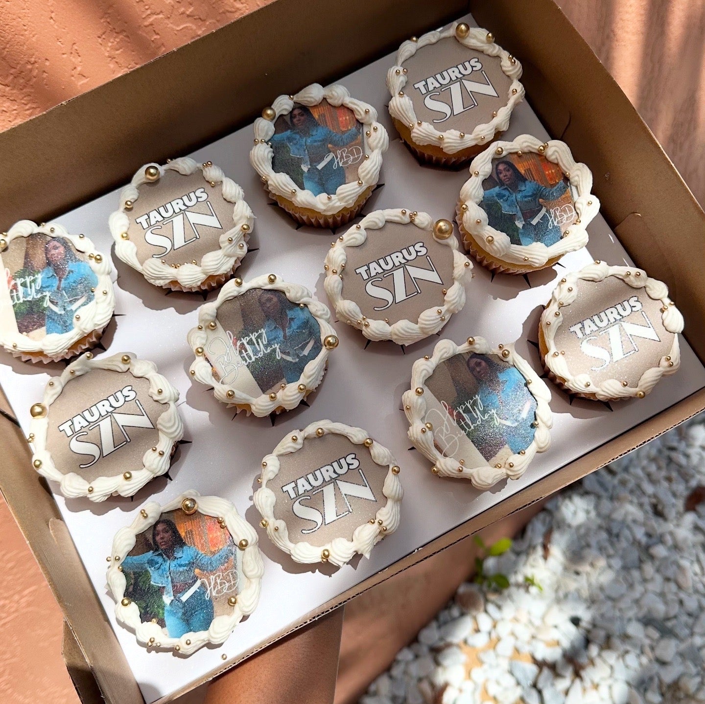 Glam Cupcakes